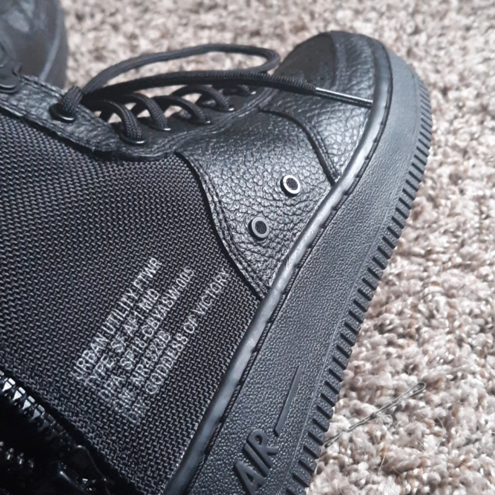 Air Force Ones Rare Mesh Black Zip Up Zipper